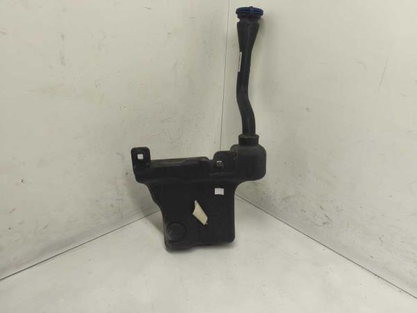 RESERVOIR LAVE GLACE MERCEDES  - Vue 2